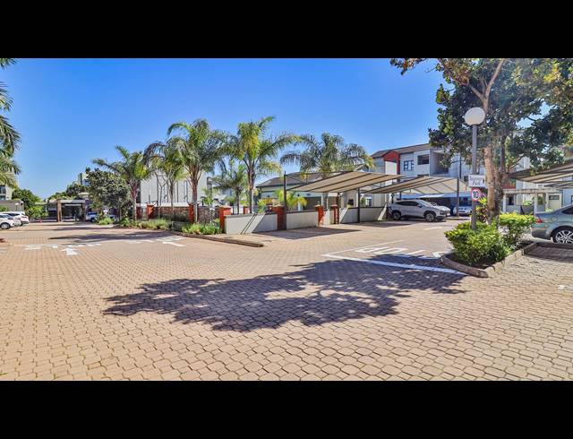 2 BEDROOM APARTMENT FOR SALE IN UMHLANGA RIDGE